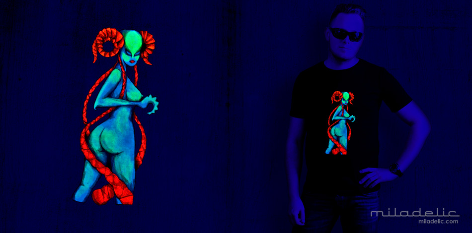 Ręcznie malowane koszulki na zamówienie. Ręcznie malowana koszulka.