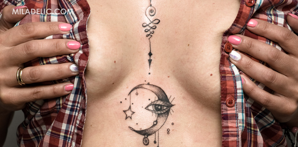 Seksowny tatuaż kobiecy mandala studio tatuażu w Warszawie Targówek Bródno Zacisze Praga Centrum Białołęka Marki Tarchomin Żoliborz